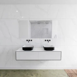 Badkamermeubelset Mondiaz LAGOM 150 Cm Topblad Met Dubbele Wastafel Solid Surface Opzetkom Binx Zonder Kraangaten Mat Zwart (2 Laden)