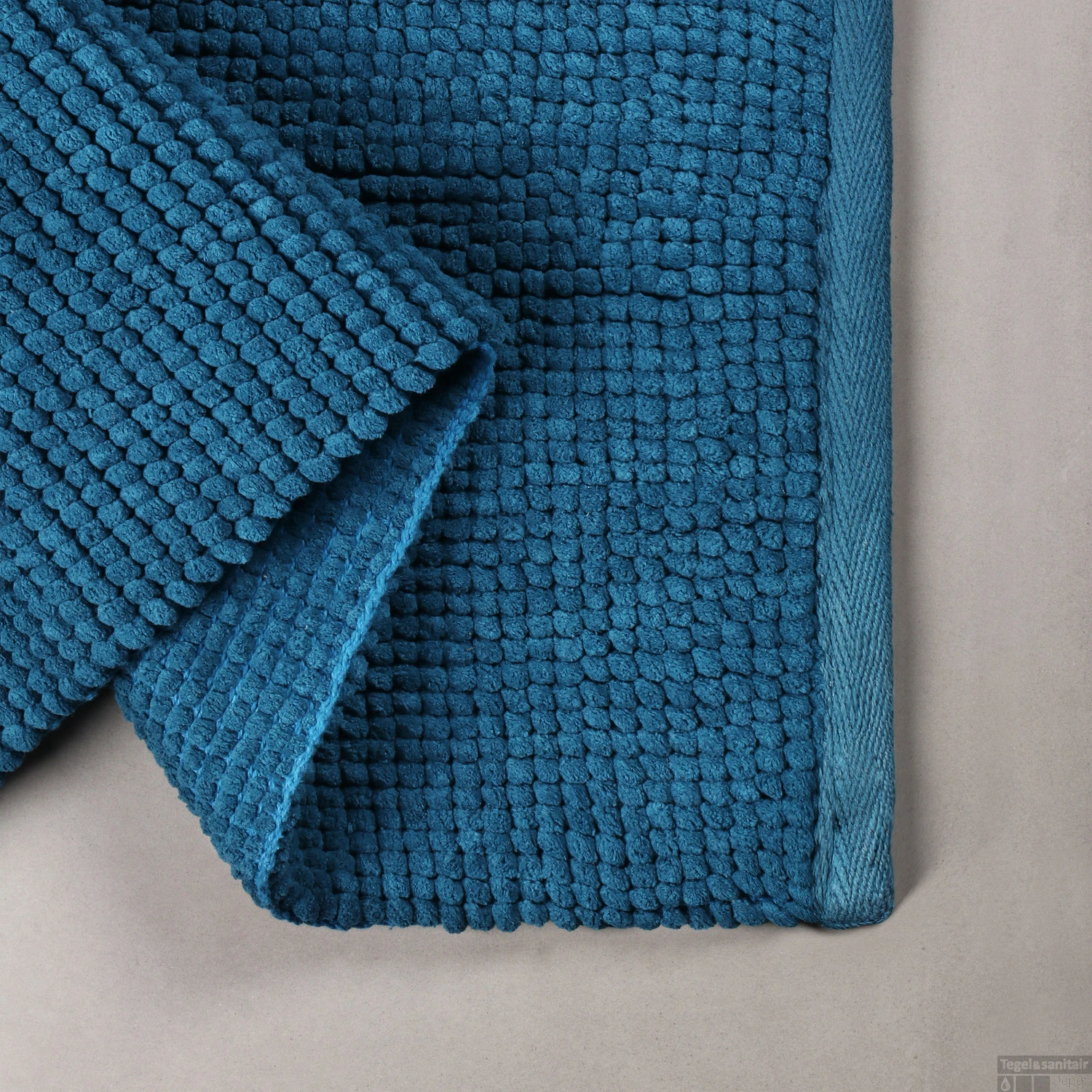 Badmat Differnz Candore 50x80 Cm Met Antislip Microfiber Petrol 2 Badmat Differnz Candore 50x80 Cm Met Antislip Microfiber Petrol - Afbeelding 2