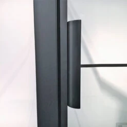 BWS Douchecabine Frame 130x150 Cm 8 Mm NANO Glas Mat Zwart Raster -SEALSKIN Winkel bws douchecabine frame mat zwart raster sfeer2 32