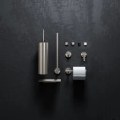 Closetrolhouder Gehoekt Zonder Klep Clou Flat Geborsteld RVS -SEALSKIN Winkel clou flat rvs 2 2