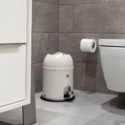 Afvalemmer Wesco Mini Master 6 Liter Mat Wit -SEALSKIN Winkel dbi a1 180112 sfeer 2